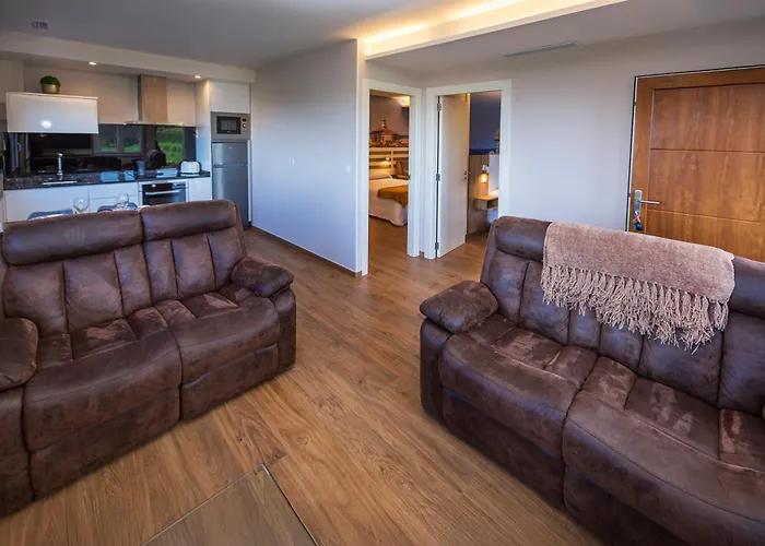 Tourinan Mar Apartment *